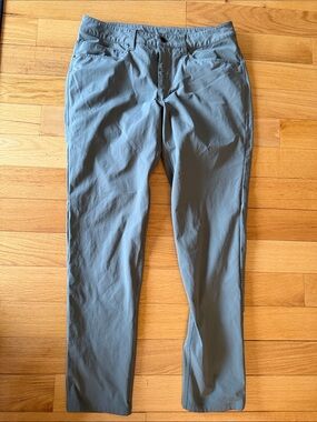 NWOT LULULEMON ABC Men’s Pants in green